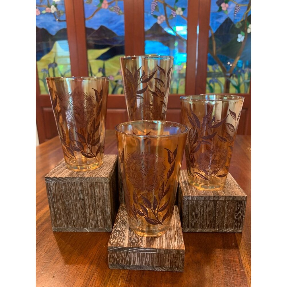 Vintage Jeannette Cosmos Peach Juice Glasses.